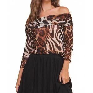 NEW IF SHE LOVES love off the shoulder top in leopard